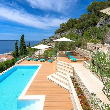 Сasa de vacaciones Majestic Terra Rossa Hvar Town